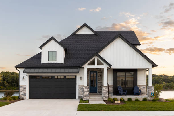 Best Storm Damage Roof Repair  in Ionia, MI